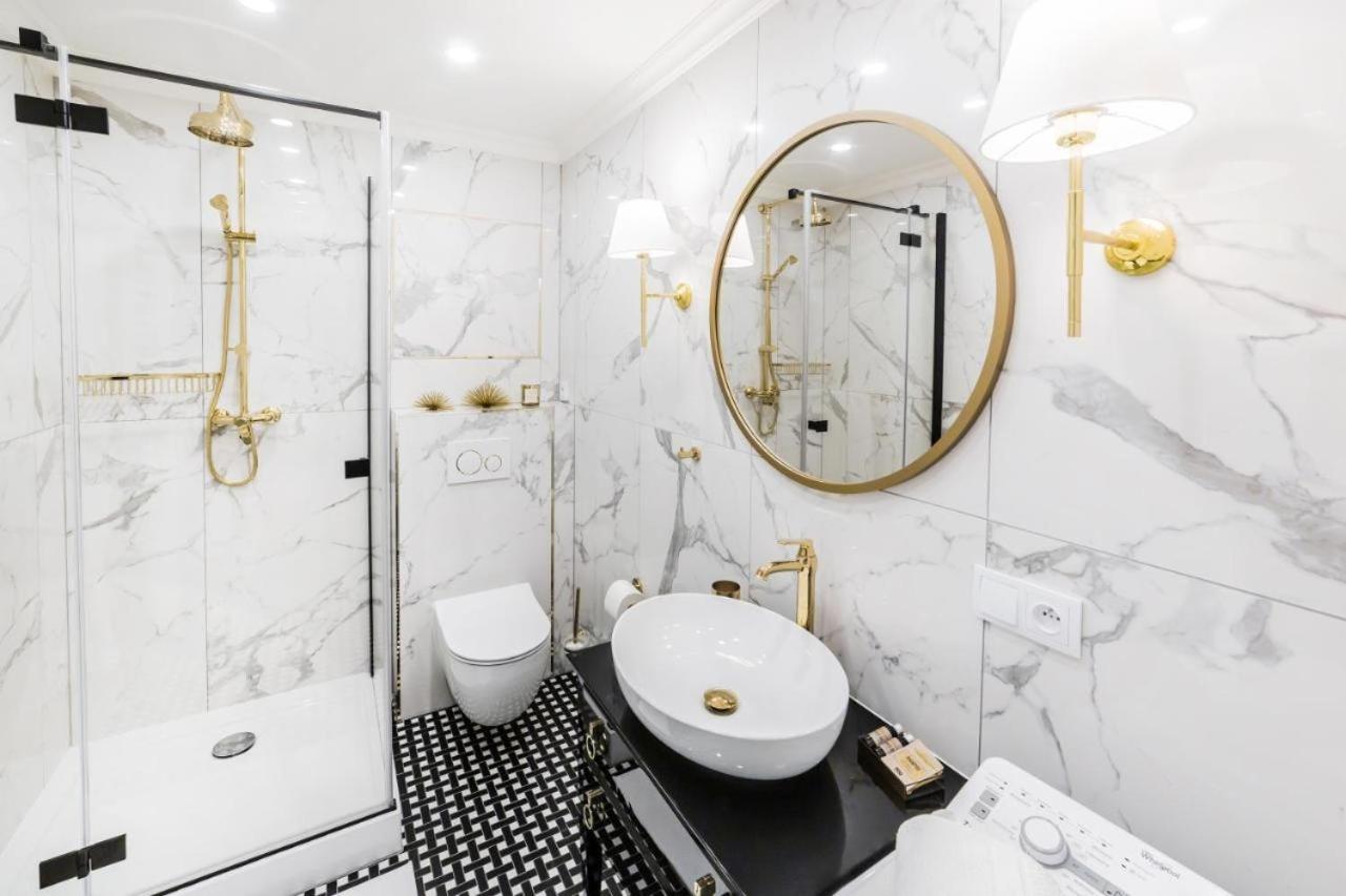 Prestige Aparthotel Centrum Nautica ชเตชชิน ภายนอก รูปภาพ