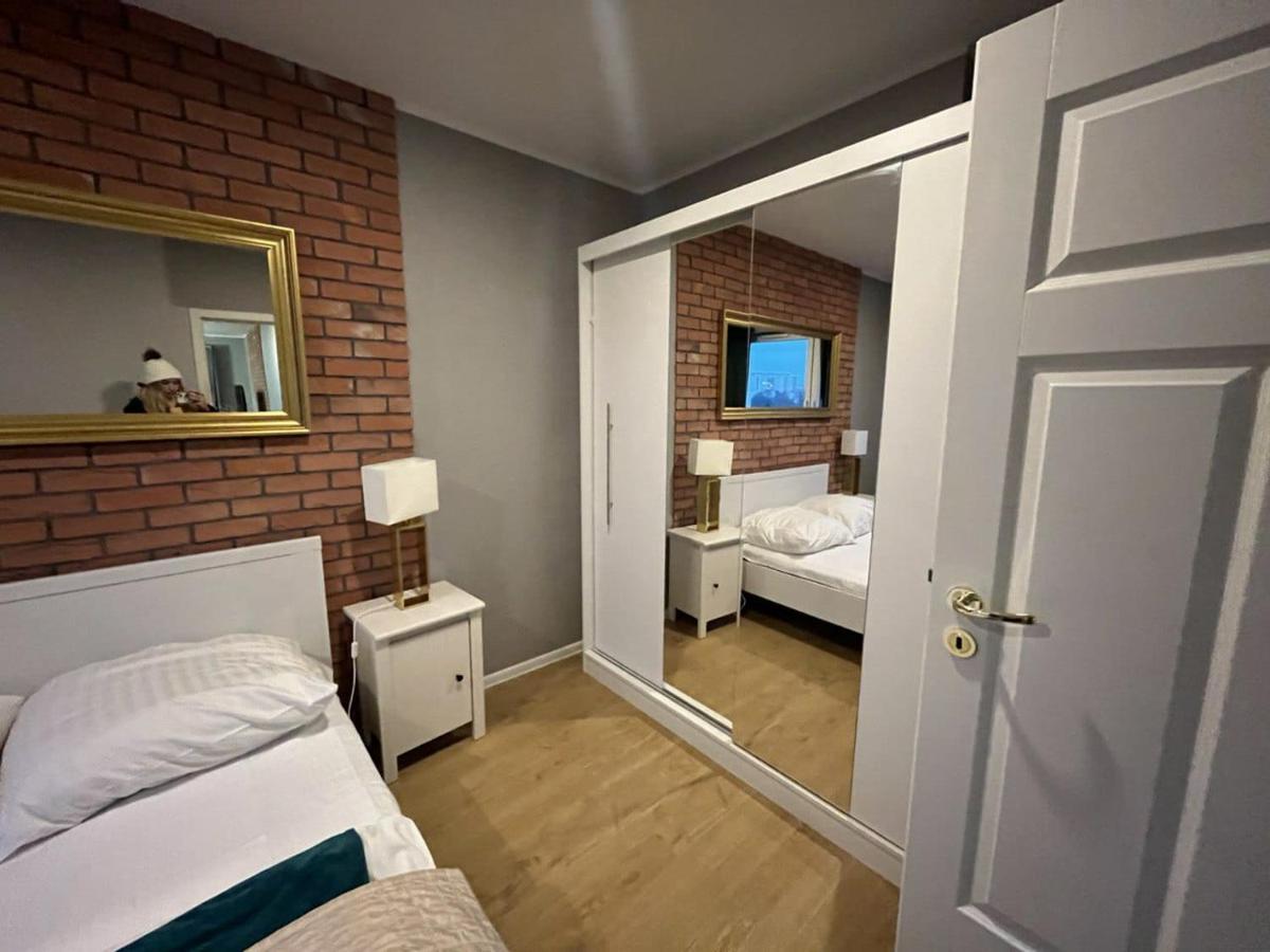 Prestige Aparthotel Centrum Nautica ชเตชชิน ภายนอก รูปภาพ