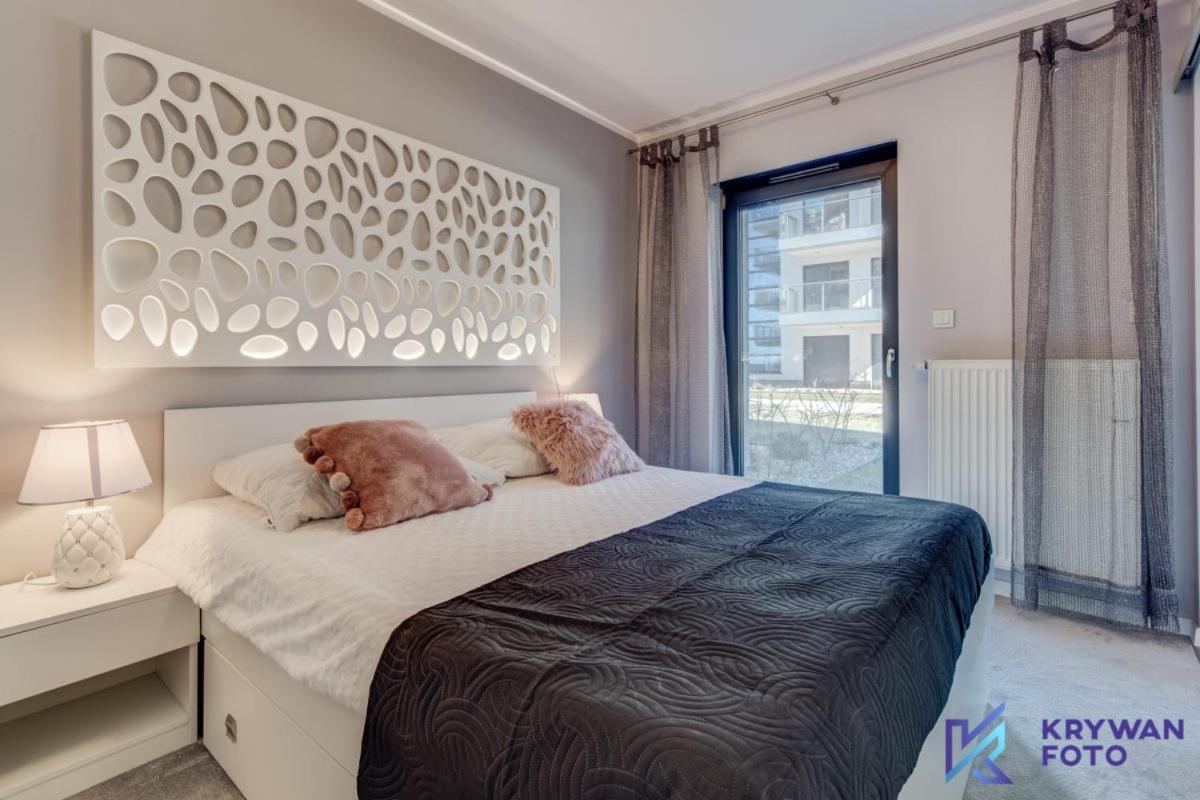 Prestige Aparthotel Centrum Nautica ชเตชชิน ภายนอก รูปภาพ